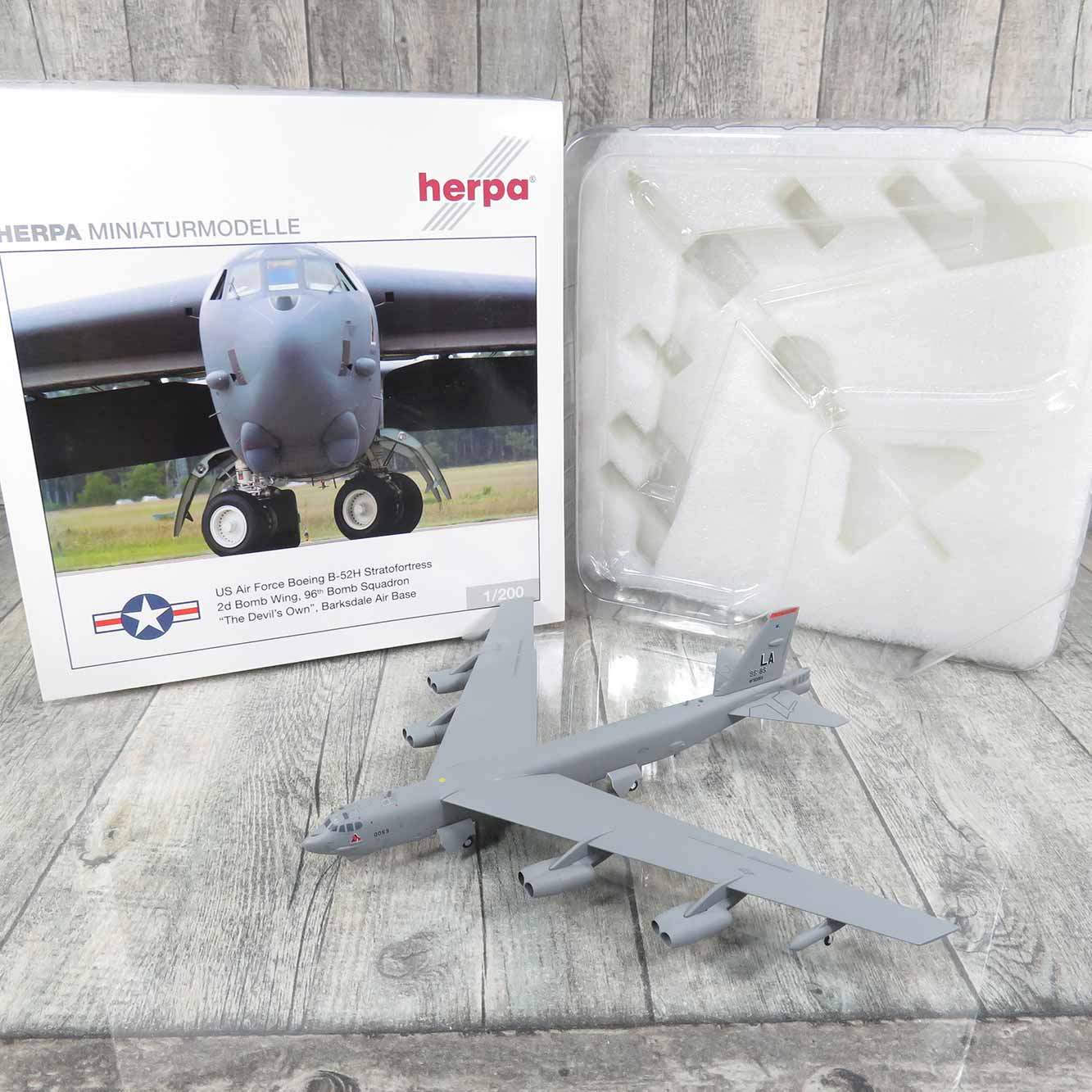 Herpa 554619 - 1:200 - US Air Force Boeing B-52H